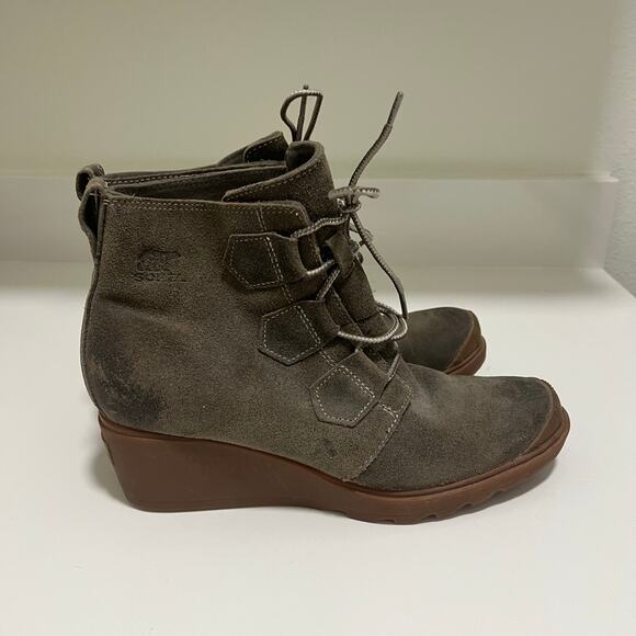 Sorel Toronto Wedge Suede Olive Green Booties Size 9 - Picture 3 of 8
